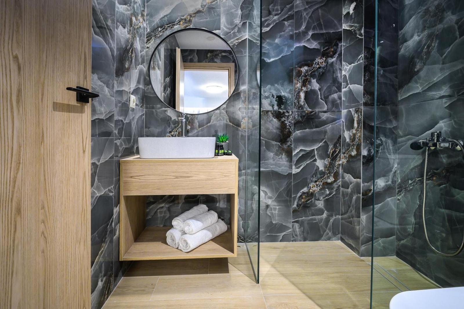 Soho Blue City Hotel Херсониссос Экстерьер фото