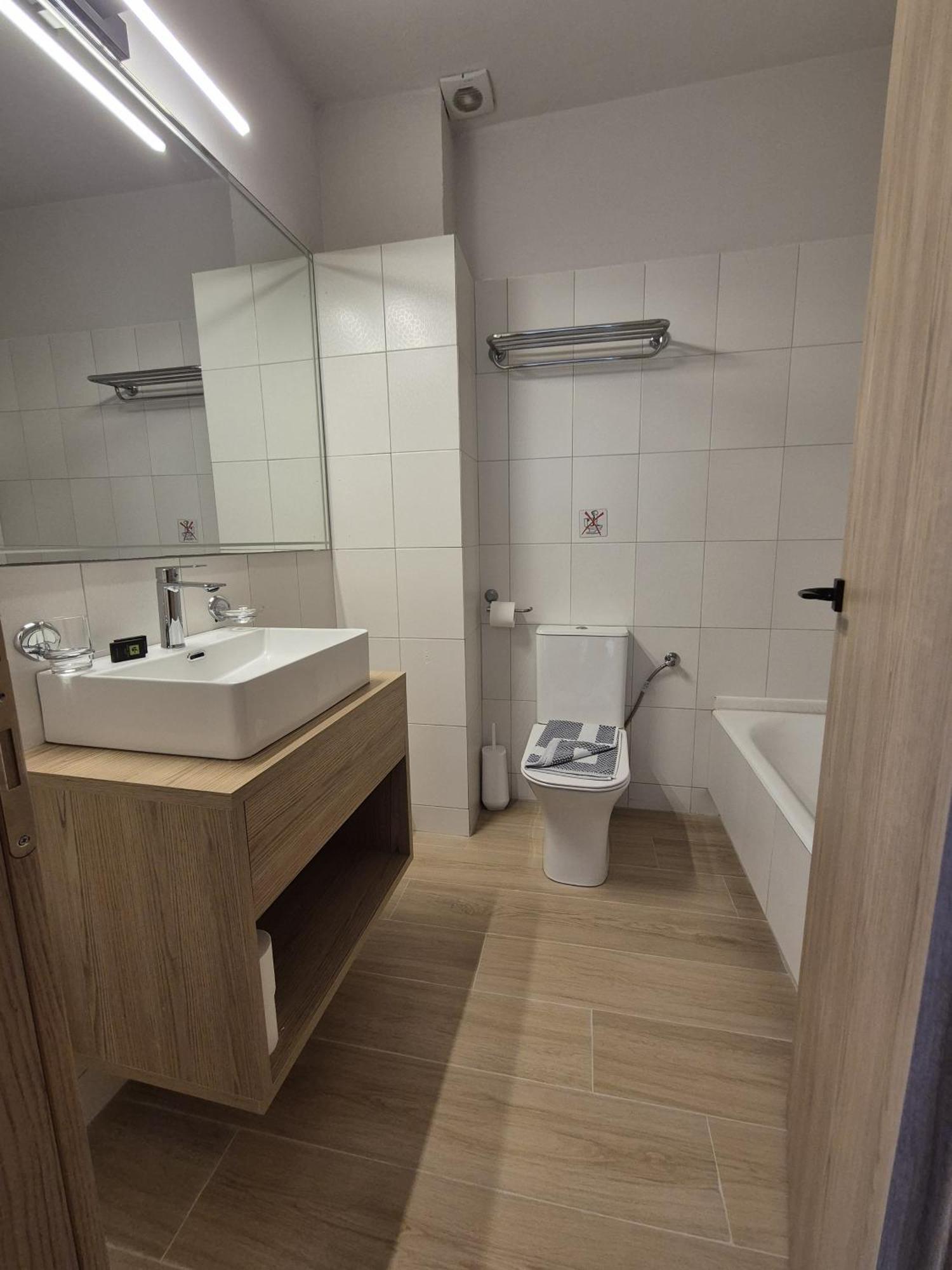 Soho Blue City Hotel Херсониссос Экстерьер фото